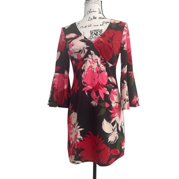 TRINA TURK SENA MINI DRESS FLORAL FLUTTERY BELLED SLEEVES SZ 2 SOPHISTICATED - Picture 12 of 16
